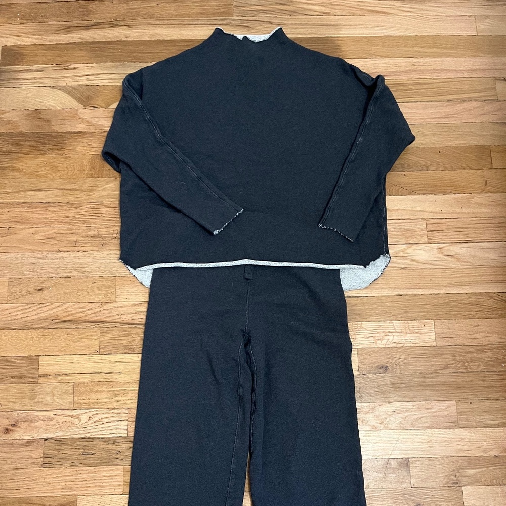 Frank and Eileen Aspen Travel Set XS